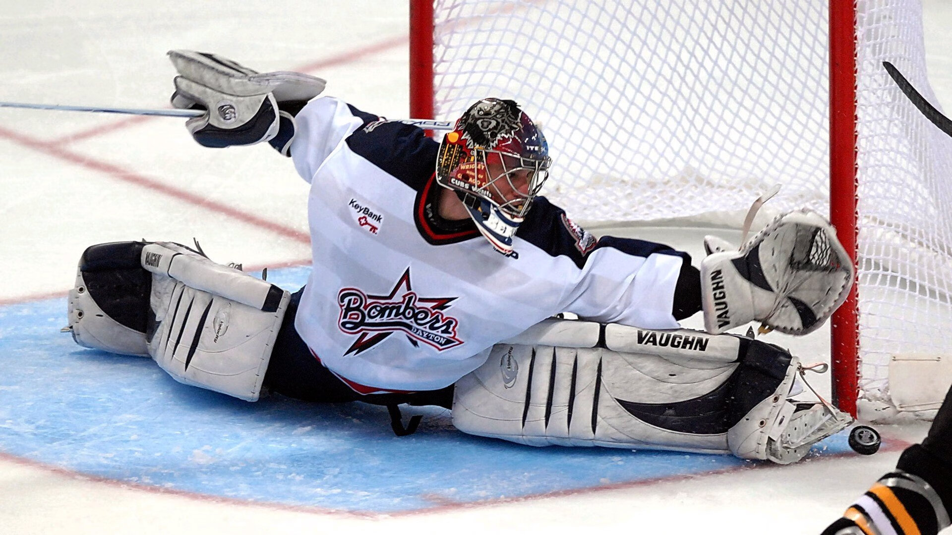 《Faker迎来职业生涯第十个赛季,展望未来新目标》,faker第一年职业